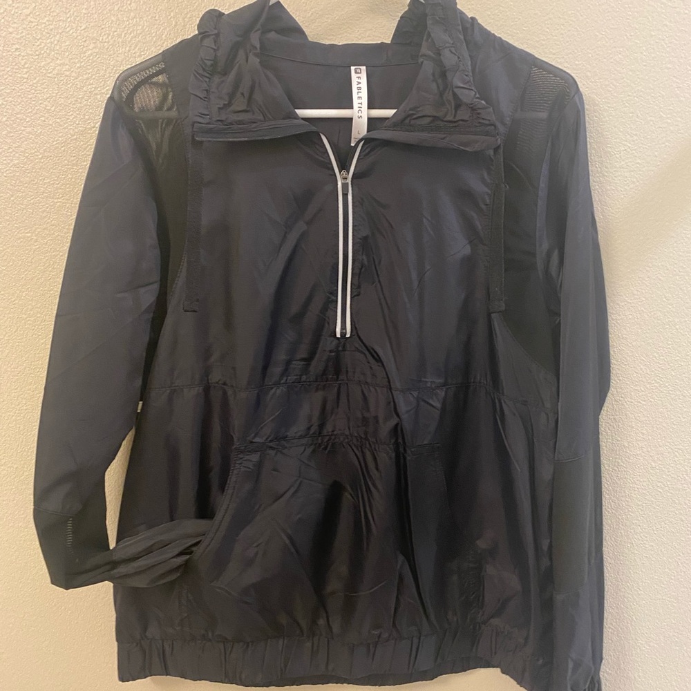 Fabletics Black Windbreaker half zip jacket (L)